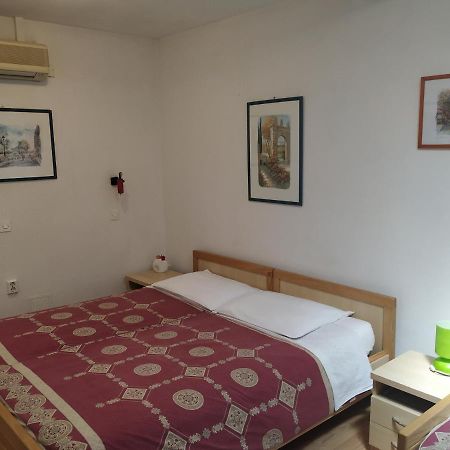 Accomodation Pertout Nova Gorica Eksteriør billede