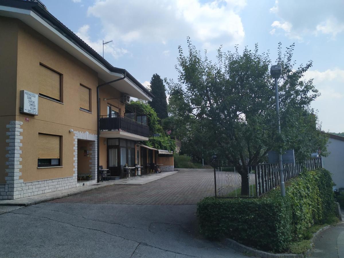 Accomodation Pertout Nova Gorica Eksteriør billede