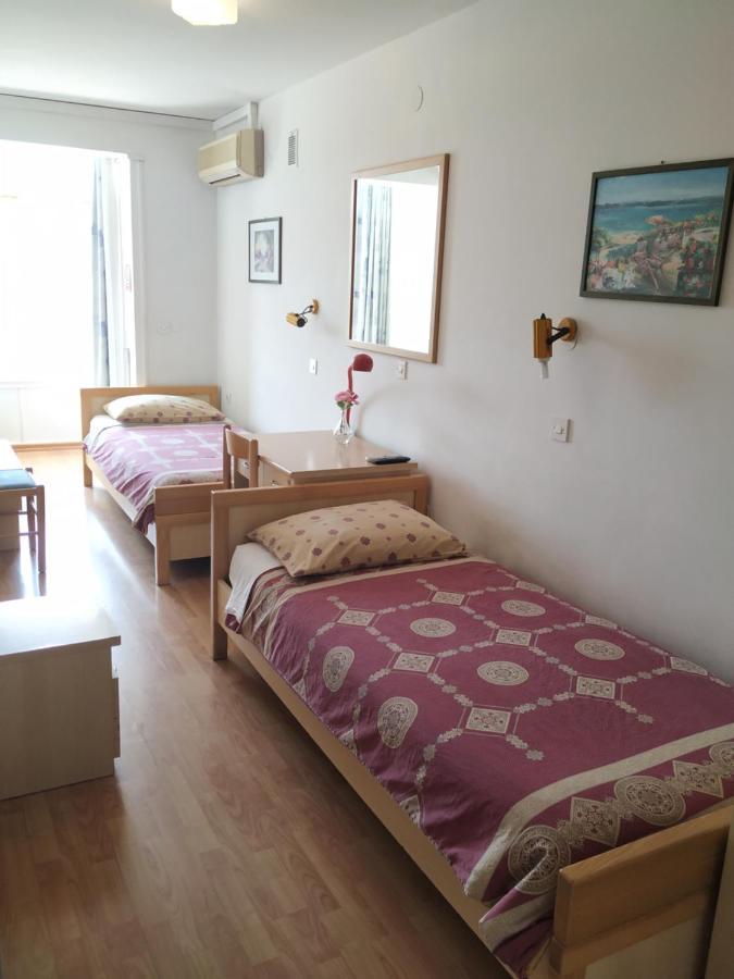 Accomodation Pertout Nova Gorica Eksteriør billede