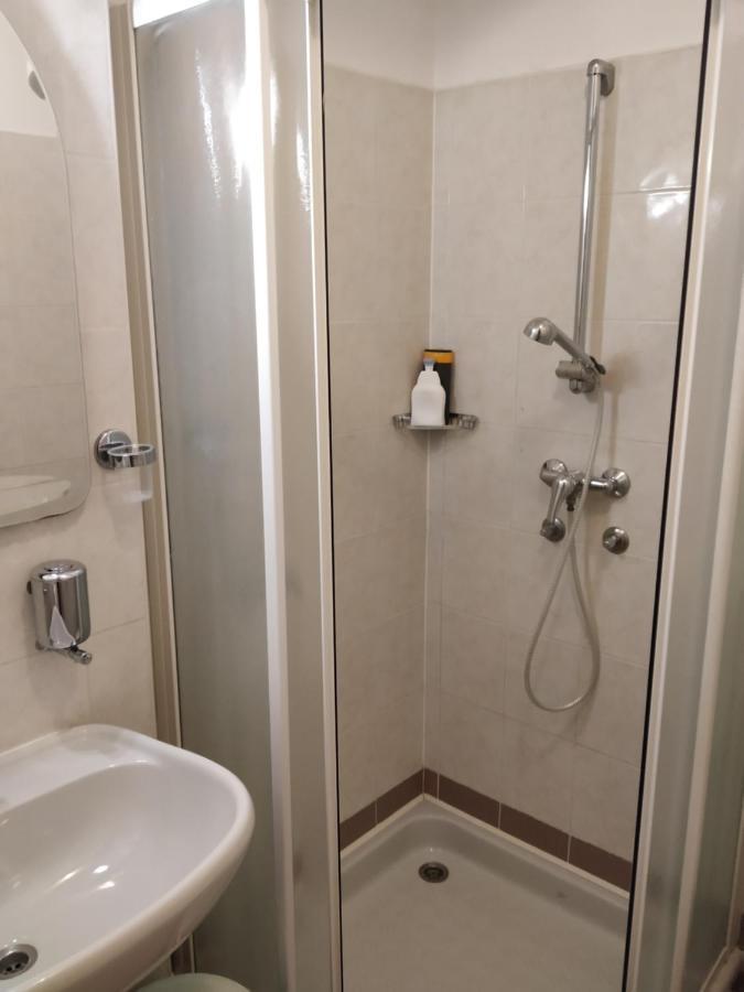 Accomodation Pertout Nova Gorica Eksteriør billede